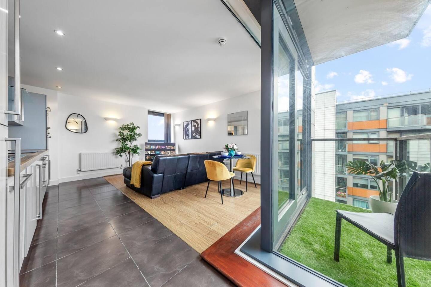Lovely & Cosy 2 Beds London Skyline View Luaran gambar